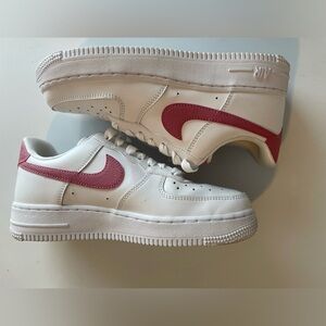 Nike White and Pink Sneakers